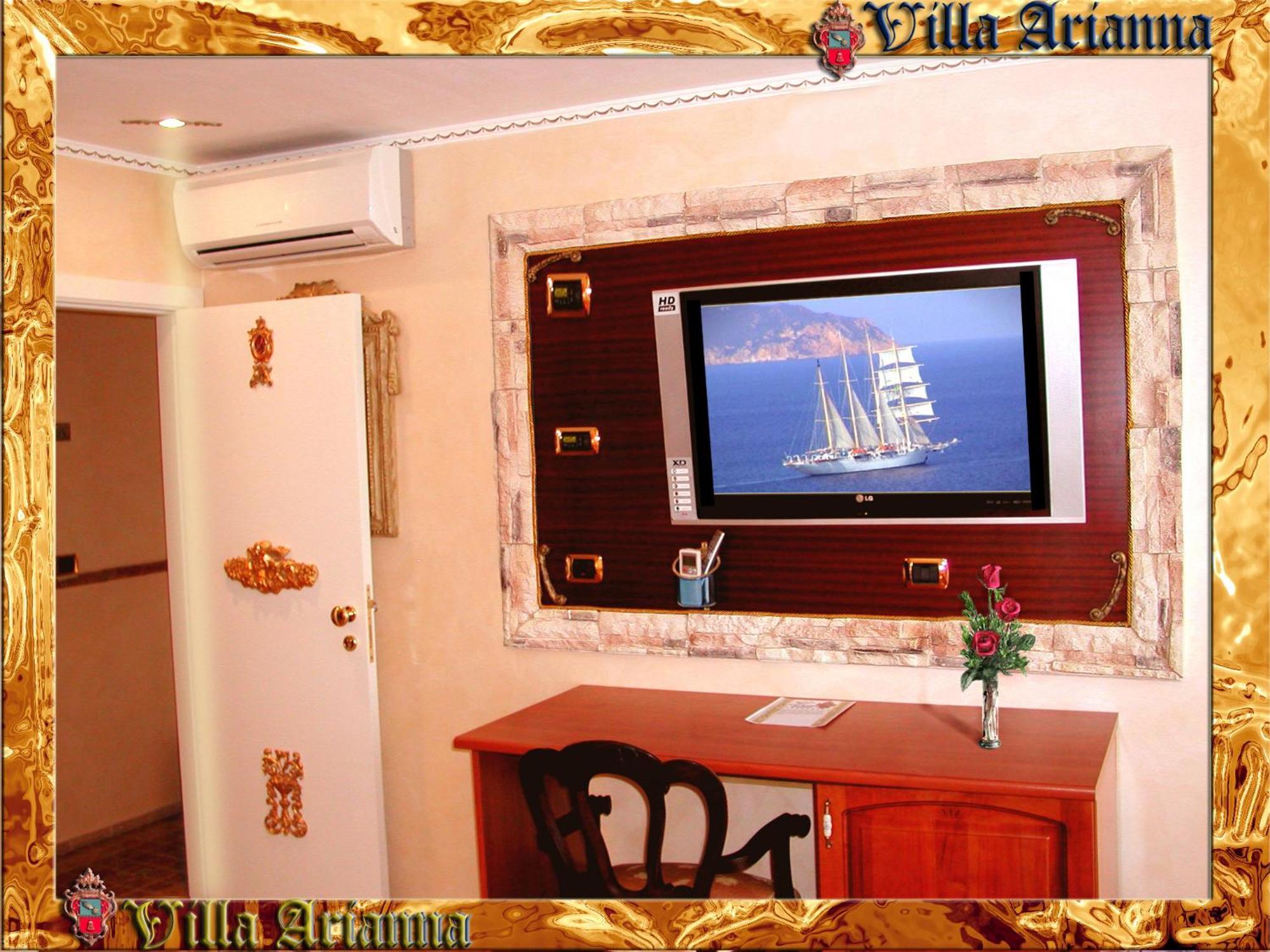 Villa Arianna B&B ตาออร์มินา ภายนอก รูปภาพ