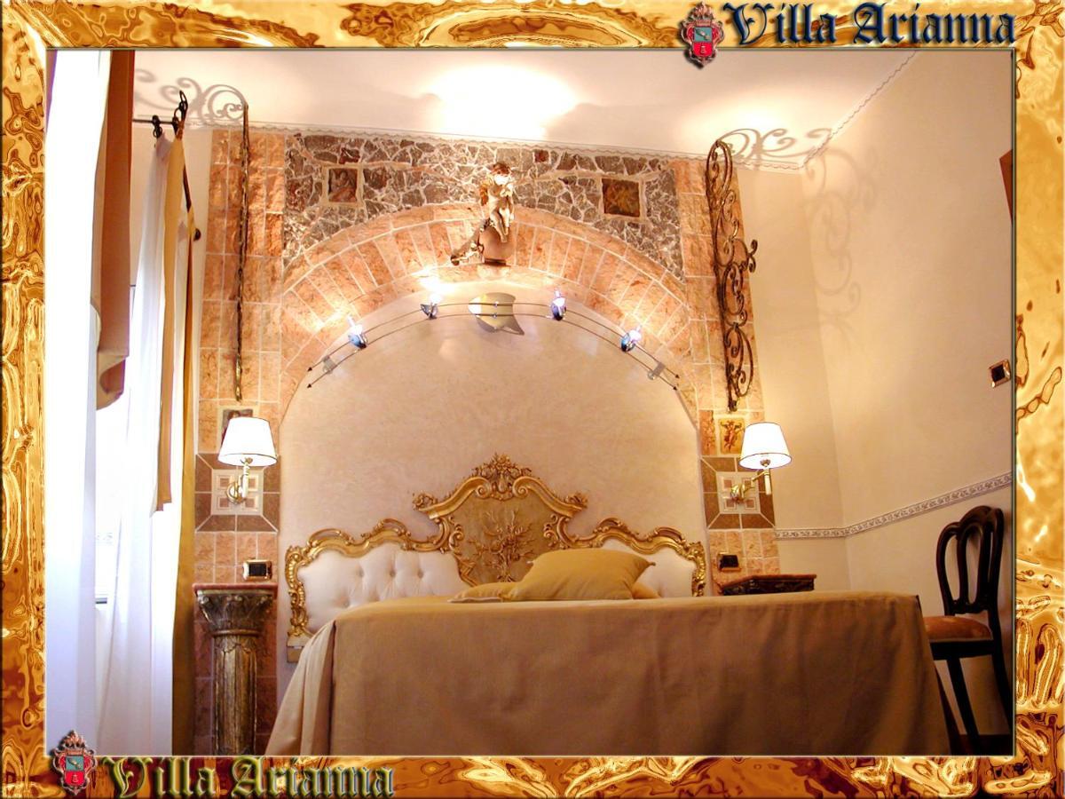 Villa Arianna B&B ตาออร์มินา ภายนอก รูปภาพ